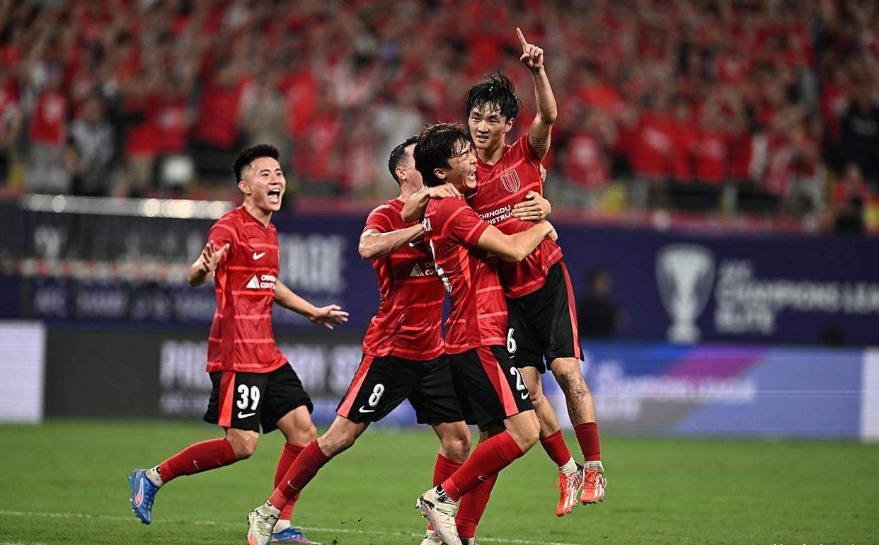 中场核心连场崭露头角,攻守兼顾表现稳健的简单介绍 中场核心连场崭露头角,攻守兼顾表现稳健的简单介绍