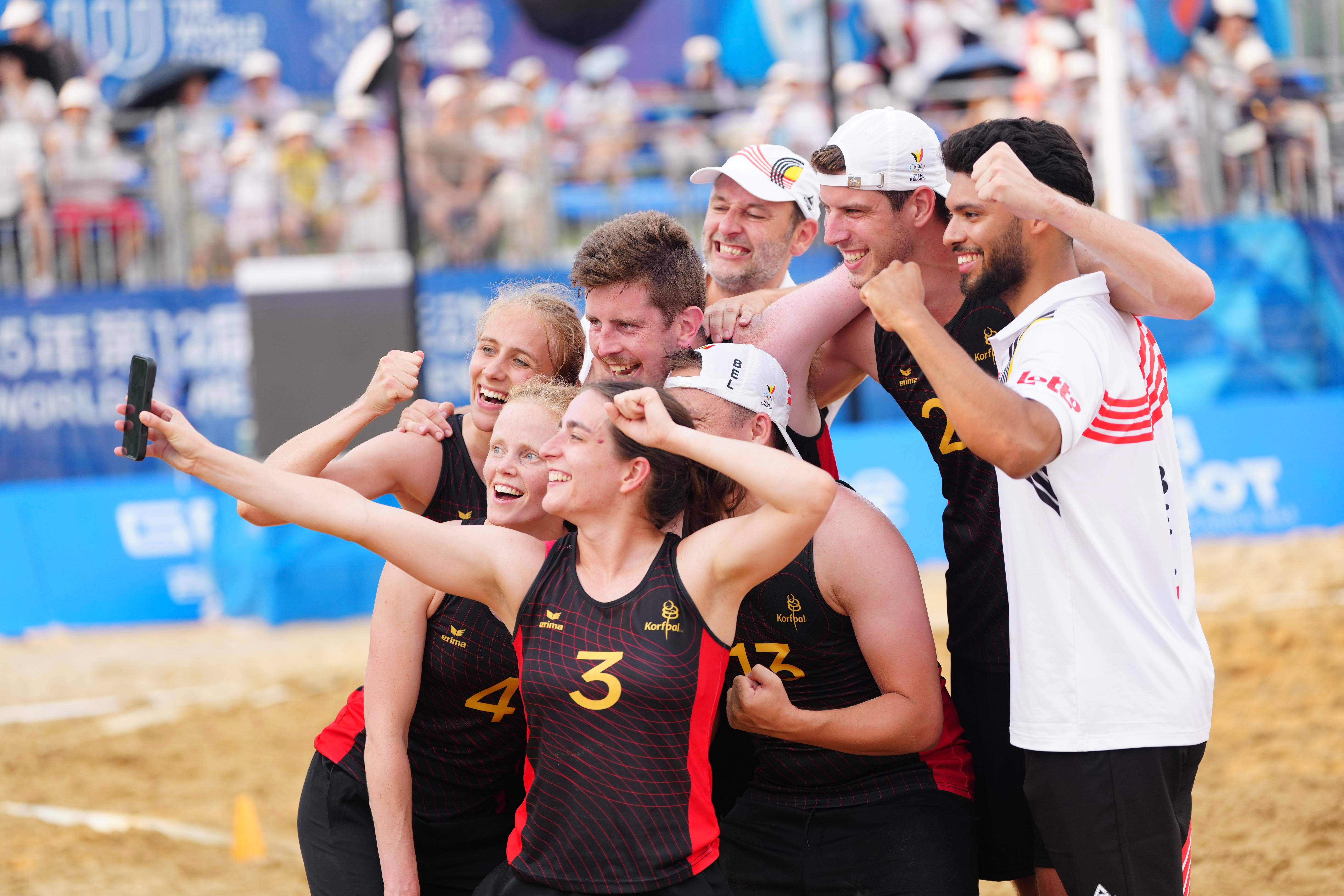 南美杯比赛比利时队取得胜利 南美杯比赛比利时队取得胜利