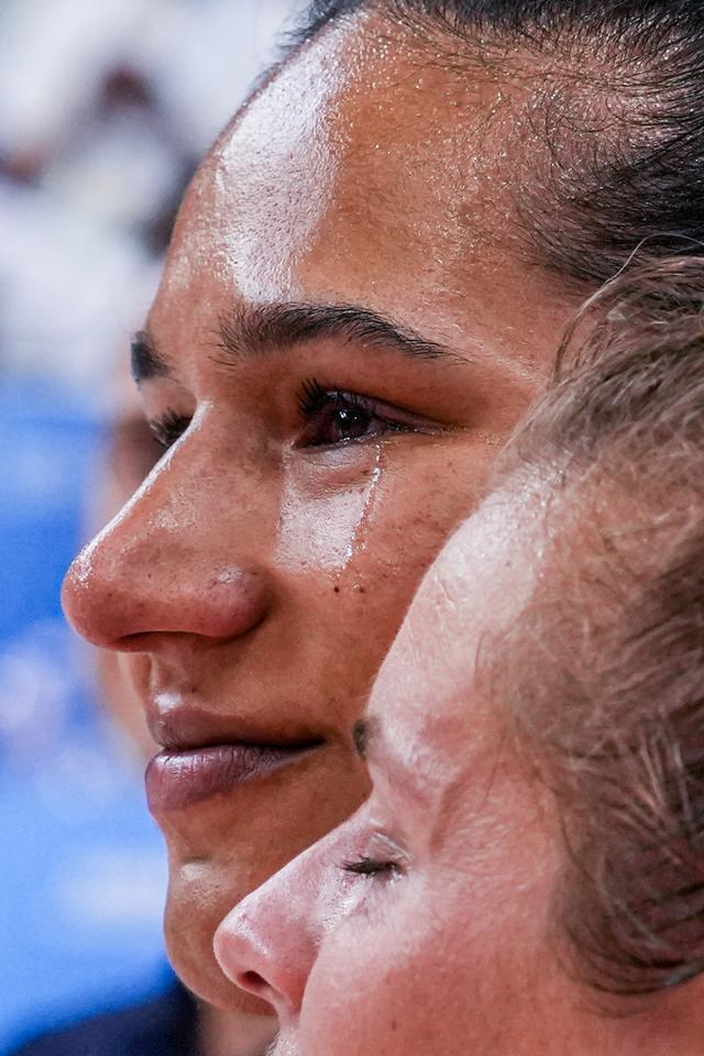 荷兰足球联赛球员争夺国际荣誉