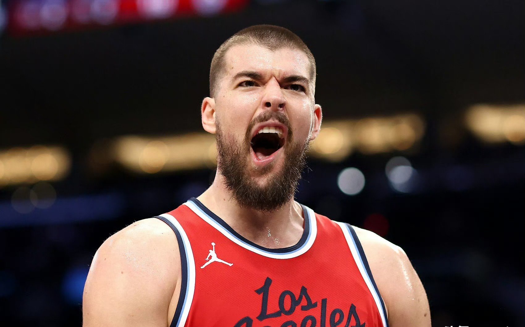 关于辽宁队轻取步行者，乔治惊艳四座的信息