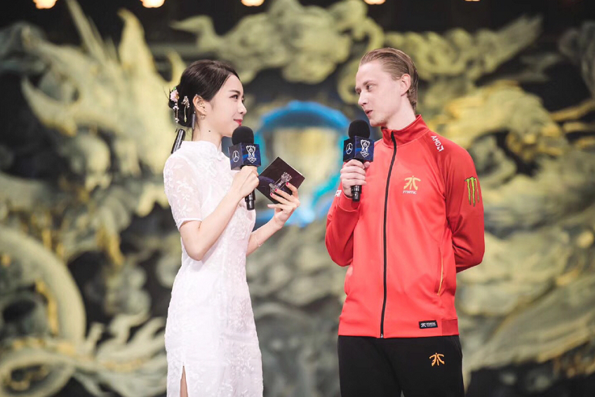 C9碾压FNC,SwordArt送出助攻的简单介绍 C9碾压FNC,SwordArt送出助攻的简单介绍