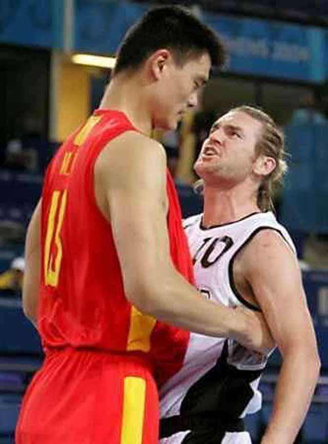 日本队绝杀法国队，王皓扛起全队