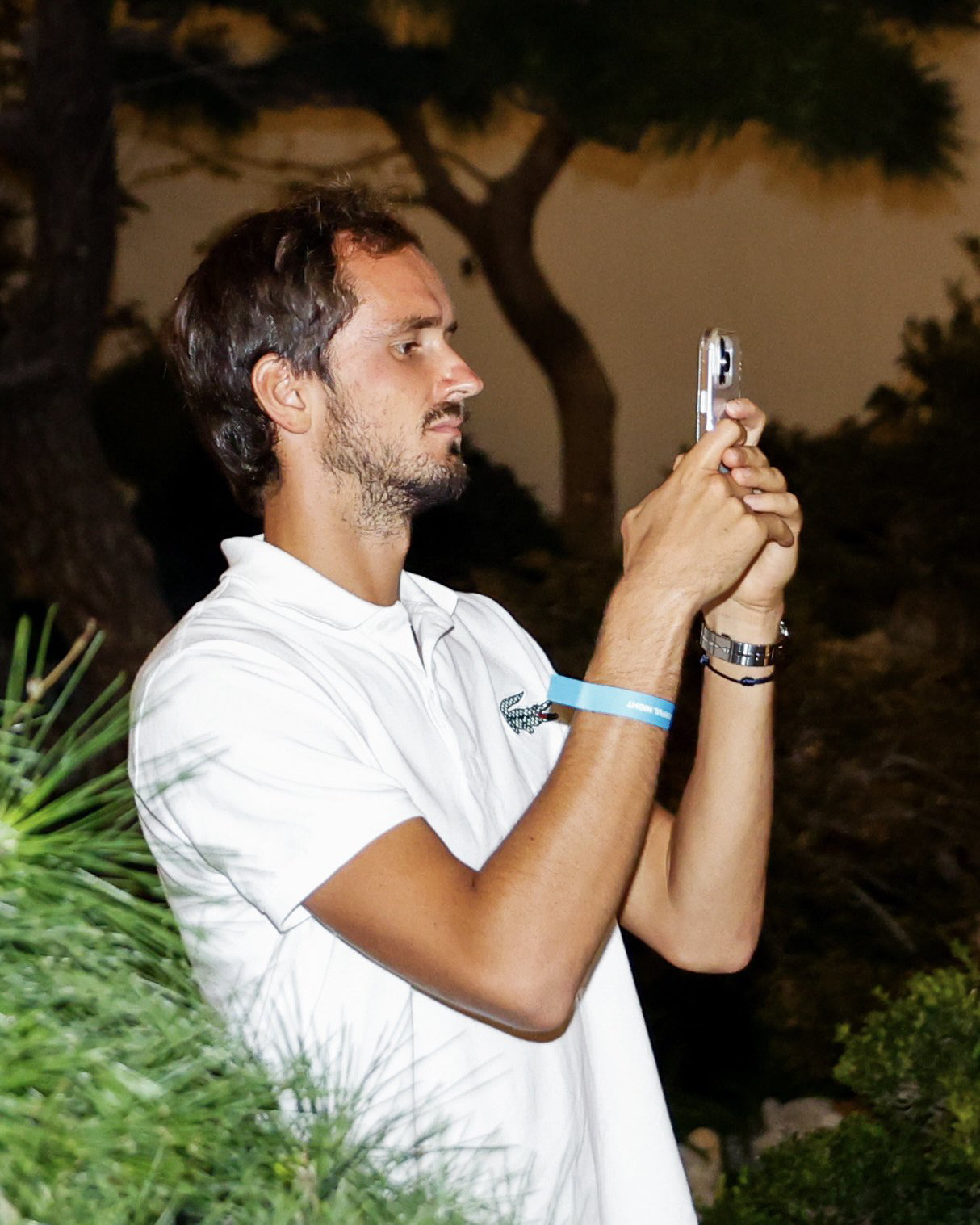 关于法网轻取拉沃尔杯，梅德韦杰夫刷新纪录的信息