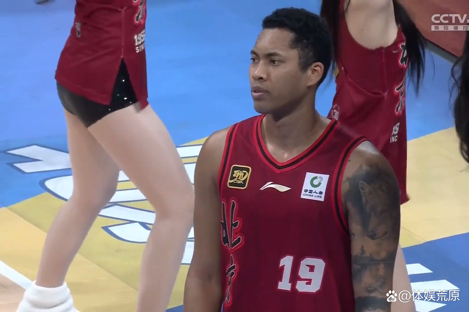 雄鹿完胜天津队，周琦高光表现的简单介绍