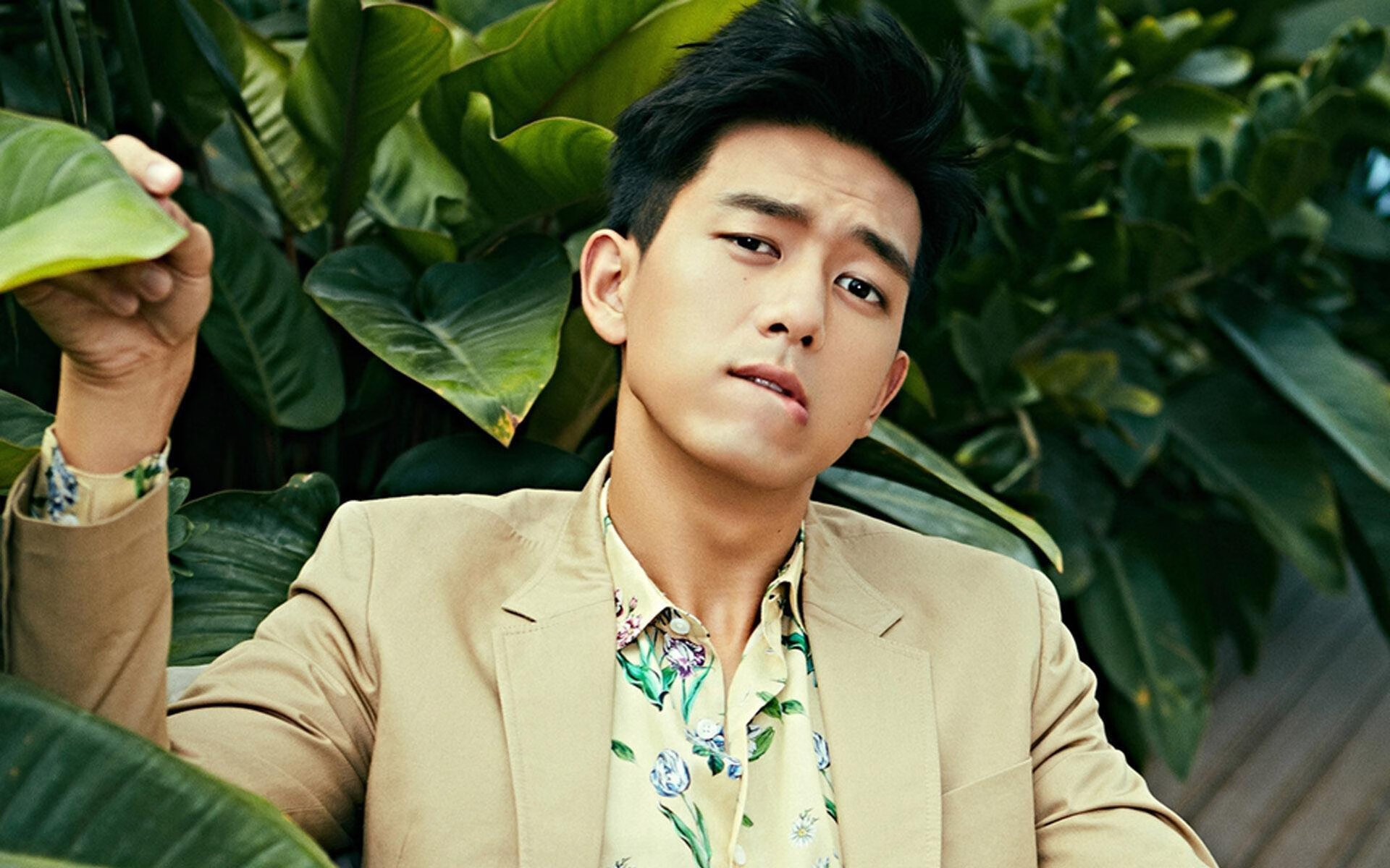 广厦队险胜灰熊,戈贝尔成为关键先生