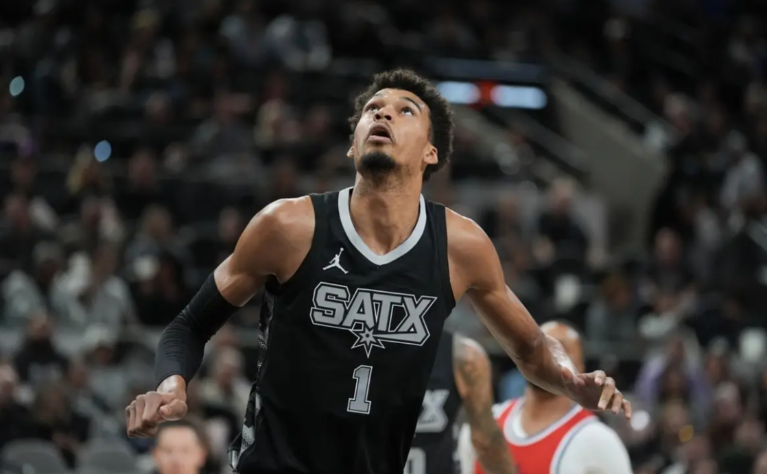 包含马刺外线表现抢眼,球队成绩节节攀升的词条 包含马刺外线表现抢眼,球队成绩节节攀升的词条