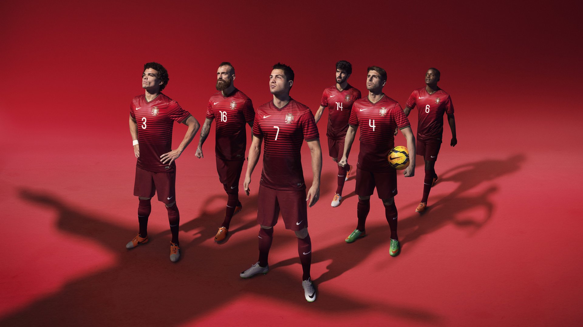 极速对决，法拉利绝杀阿斯顿马丁，诺里斯状态火热引爆赛道