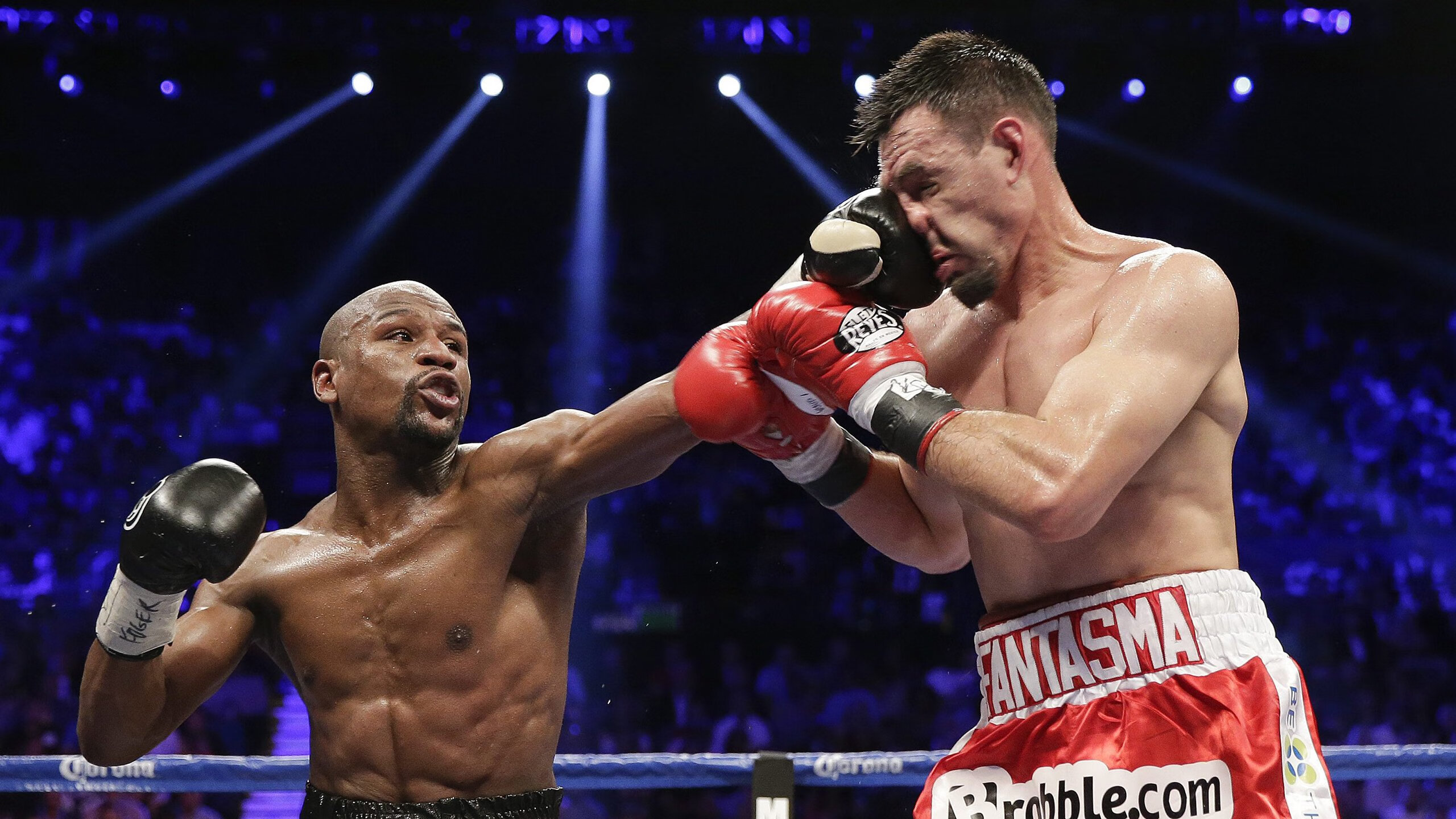 绿茵之光，从萨拉赫的闪耀到日本足球的坚韧之路